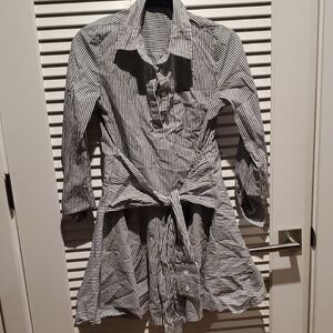 Romeo & Juliet Couture Gray  and White Striped Dress